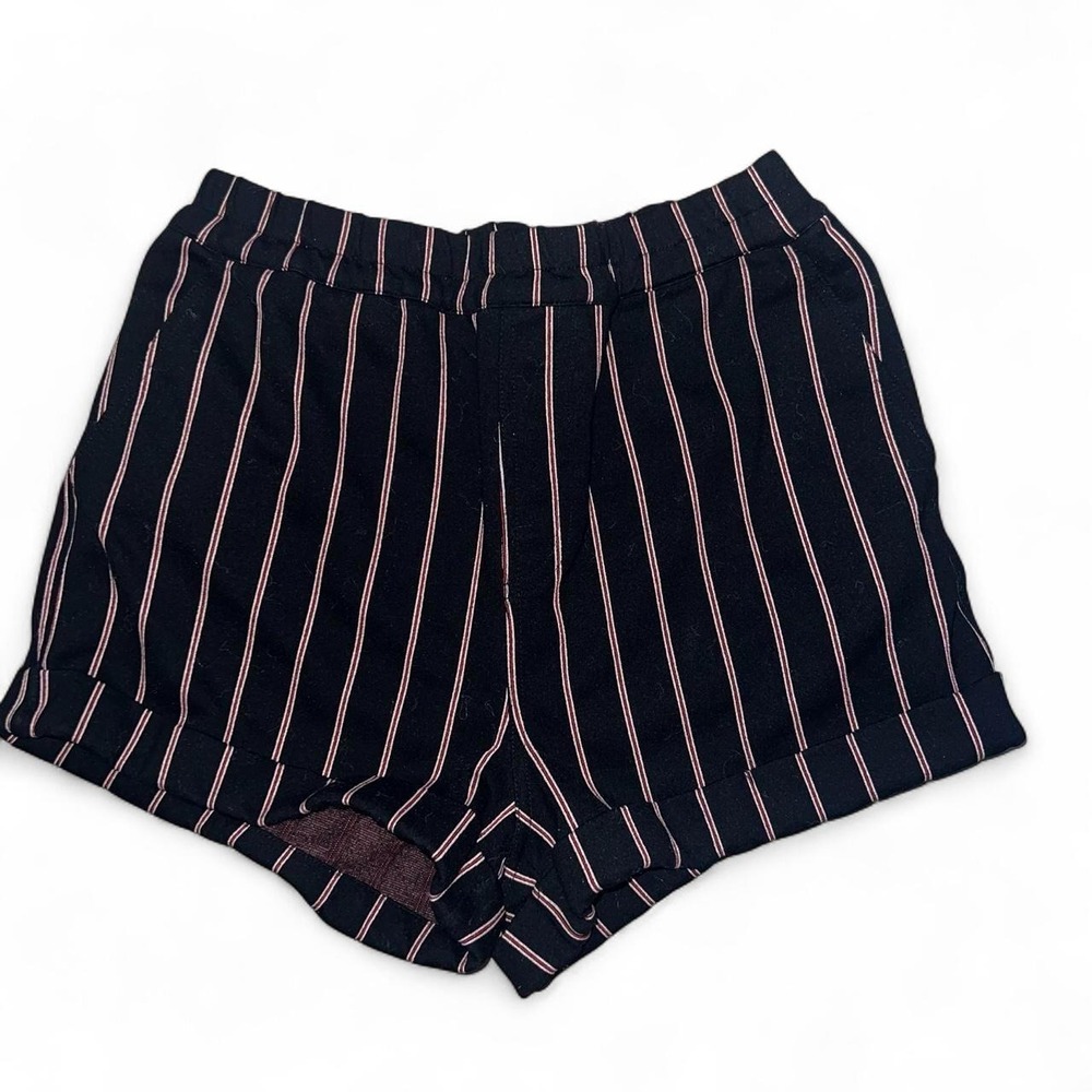 Forever 21 striped pull-on shorts in a women's size Medium